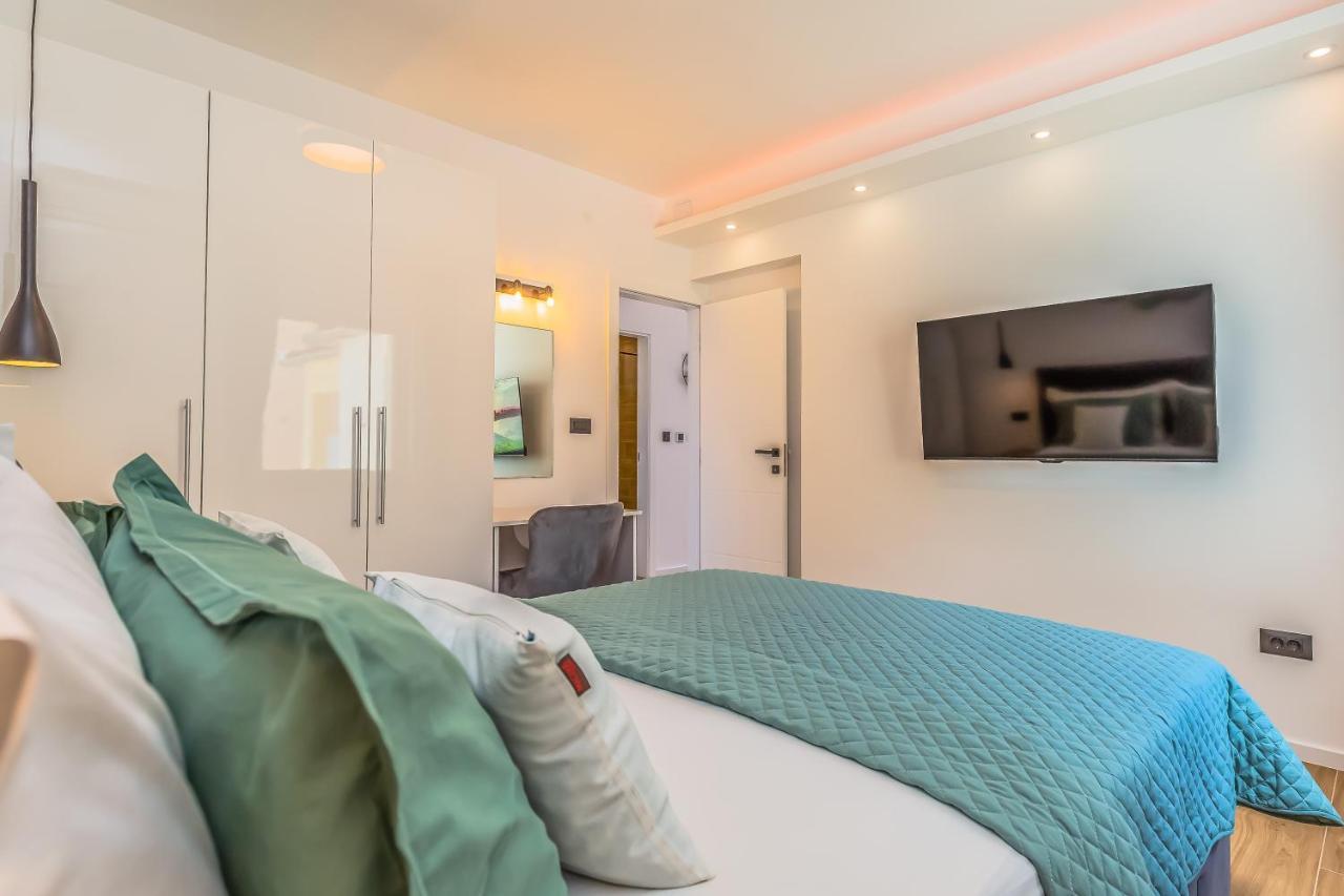 Apartmani Nikola Baška Voda Dış mekan fotoğraf