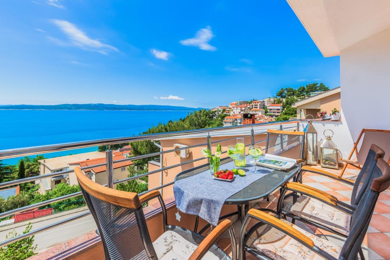 Apartmani Nikola Baška Voda Dış mekan fotoğraf