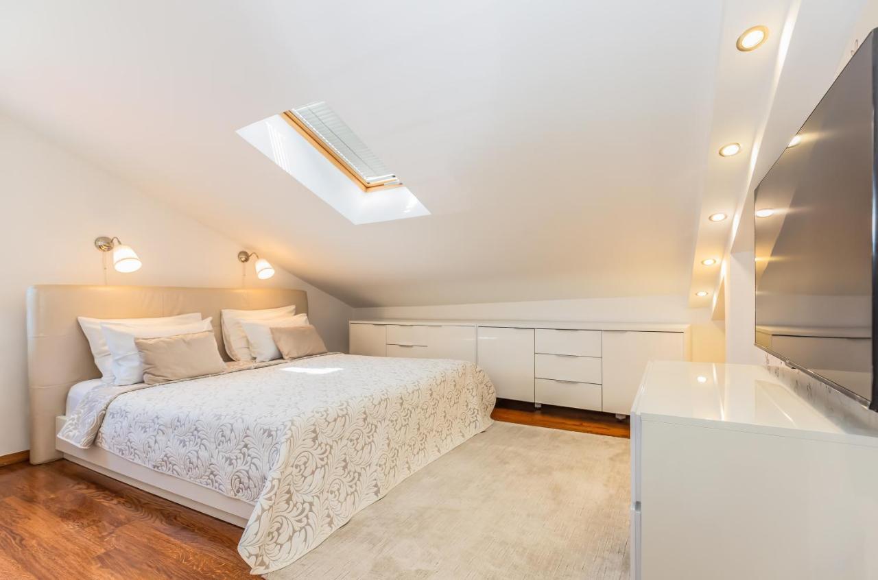 Apartmani Nikola Baška Voda Dış mekan fotoğraf