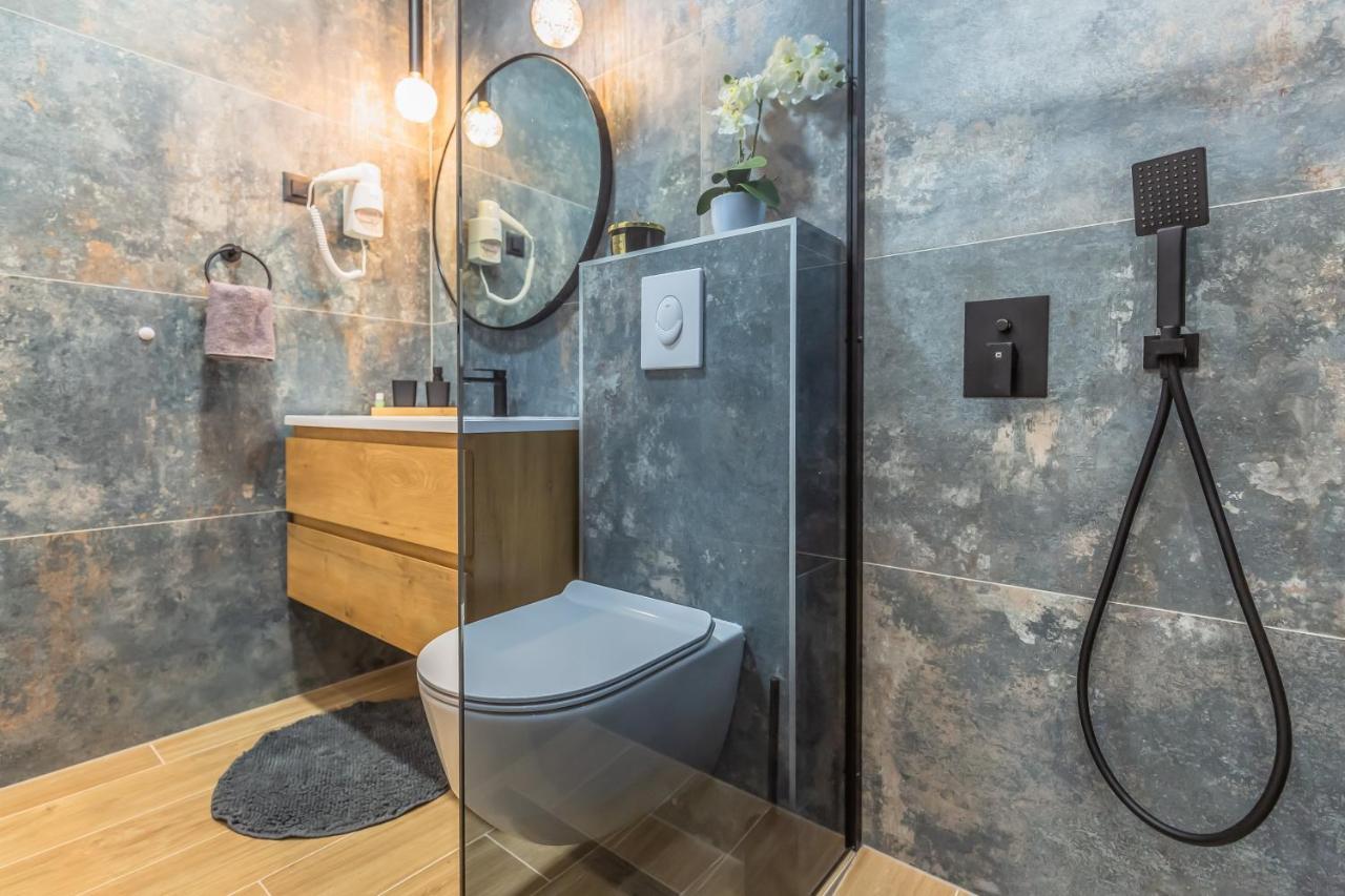 Apartmani Nikola Baška Voda Dış mekan fotoğraf