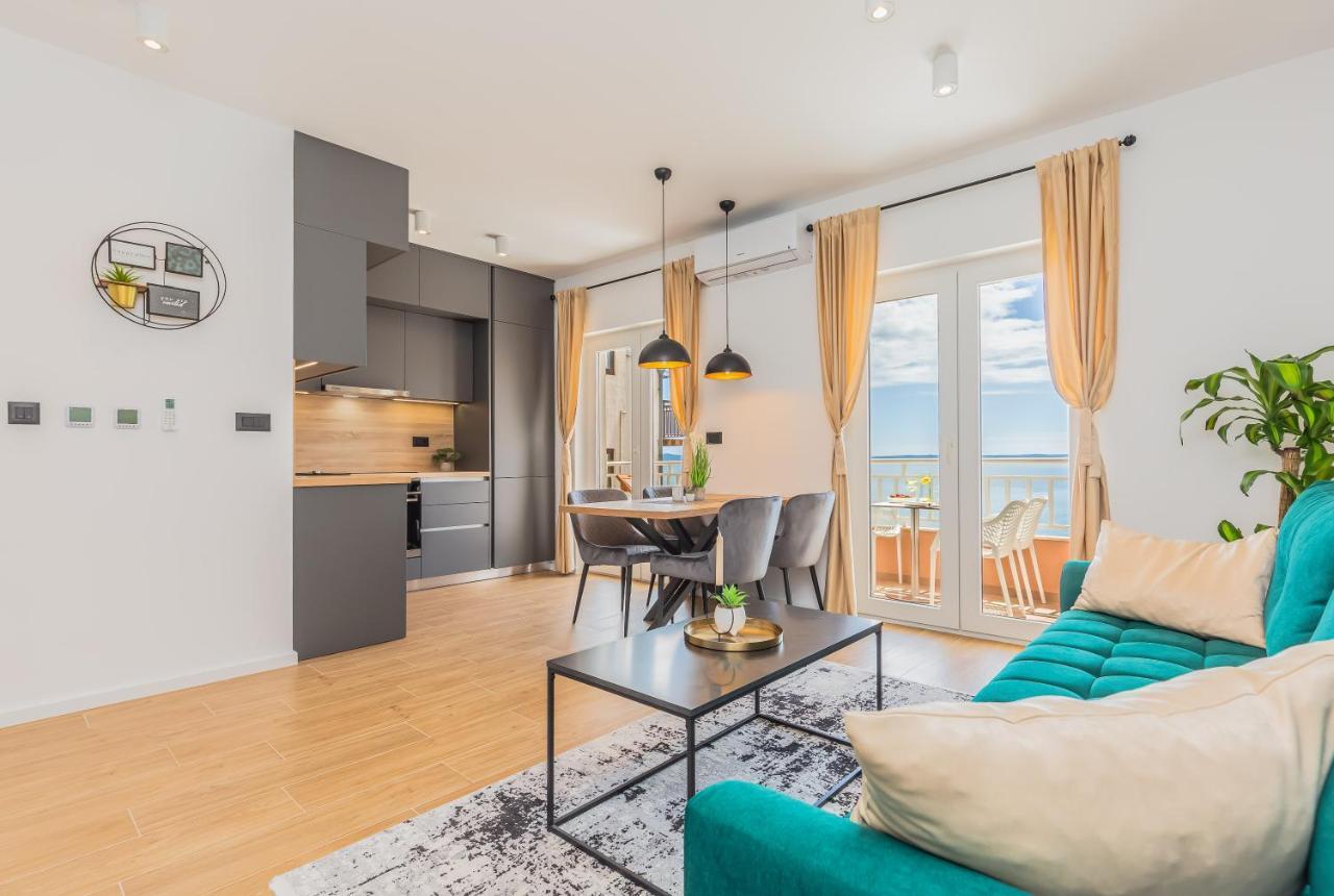 Apartmani Nikola Baška Voda Dış mekan fotoğraf