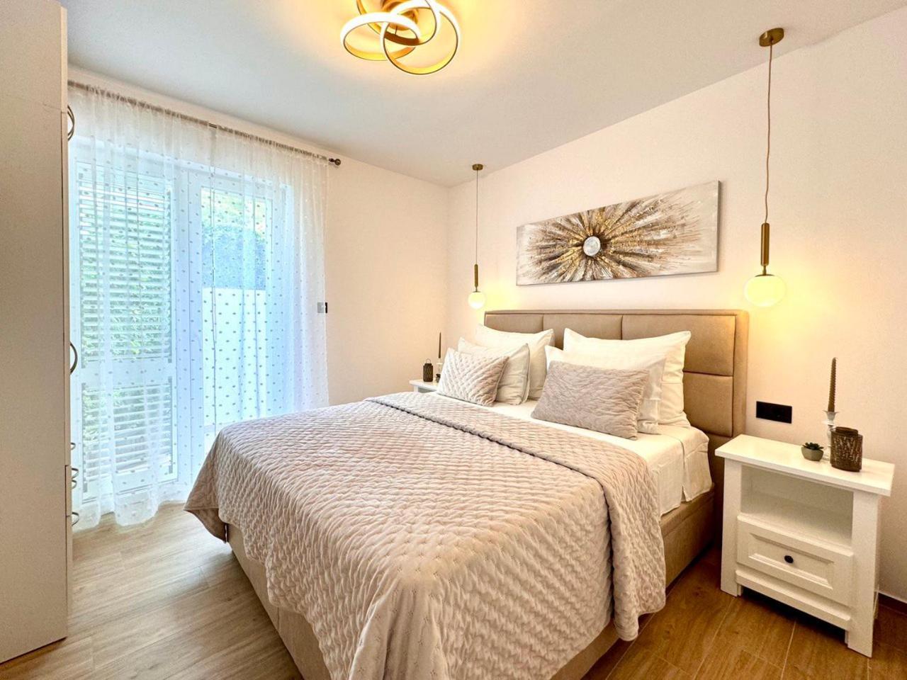 Apartmani Nikola Baška Voda Dış mekan fotoğraf